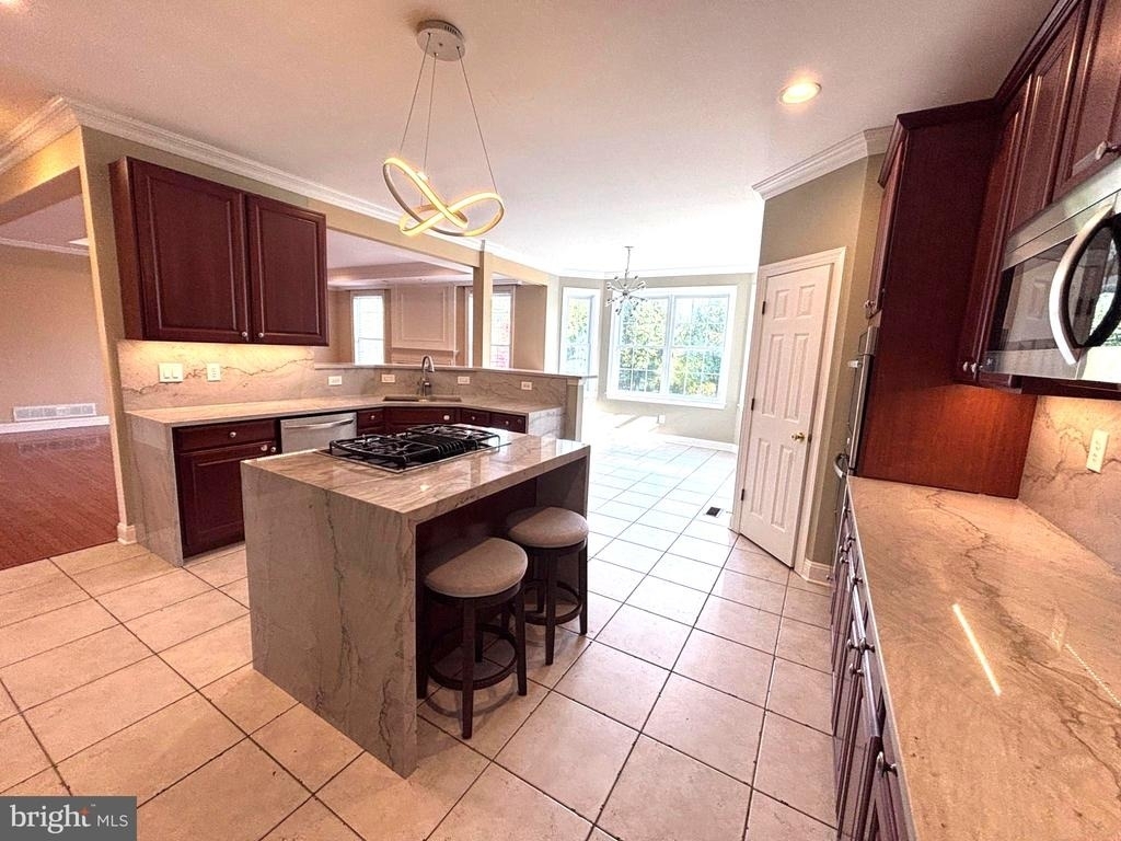 245 South Lane - Photo 8