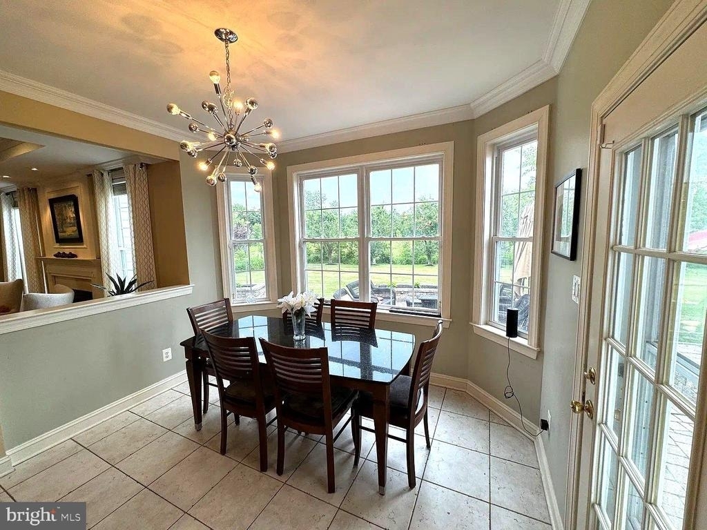 245 South Lane - Photo 9