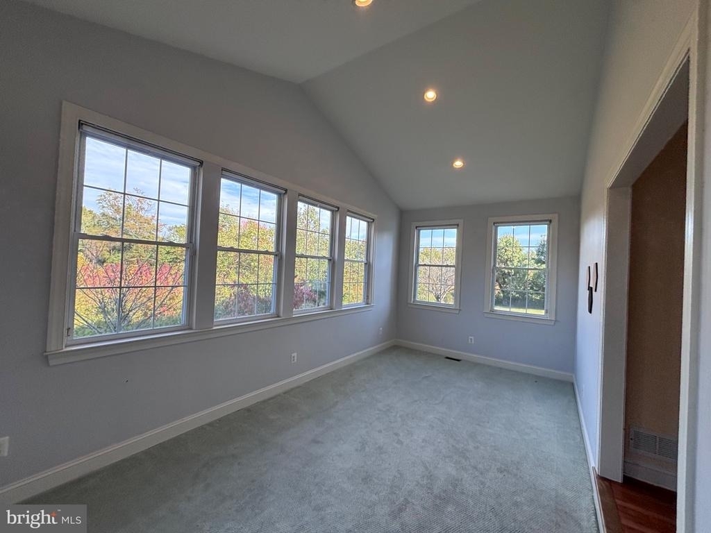 245 South Lane - Photo 15