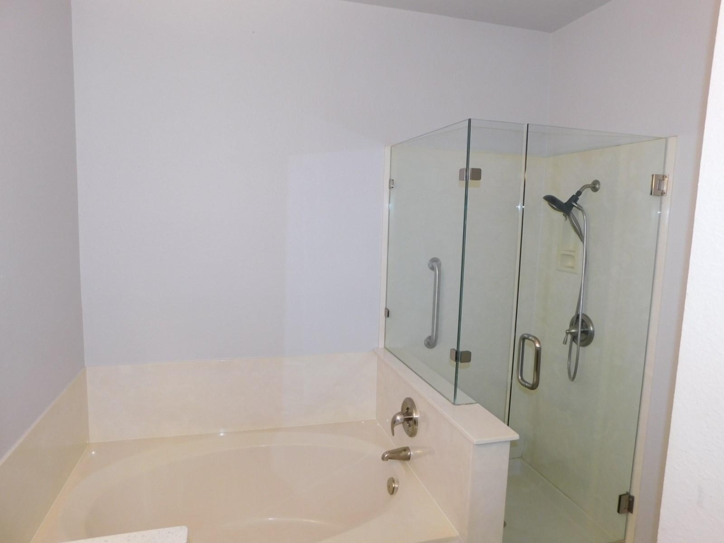 5812 Pecanwood Ln - Photo 10
