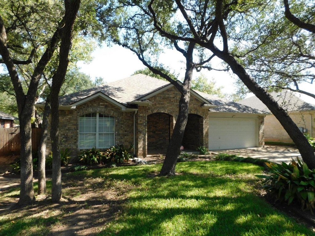 5812 Pecanwood Ln - Photo 0