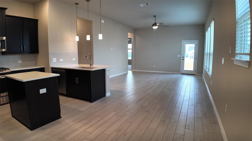 4806 Warm Wassail Dr - Photo 3
