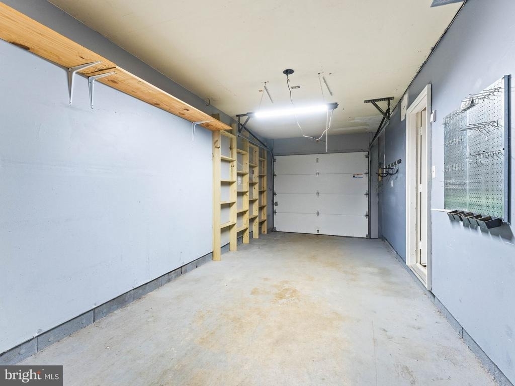 233 Lafayette Drive - Photo 25