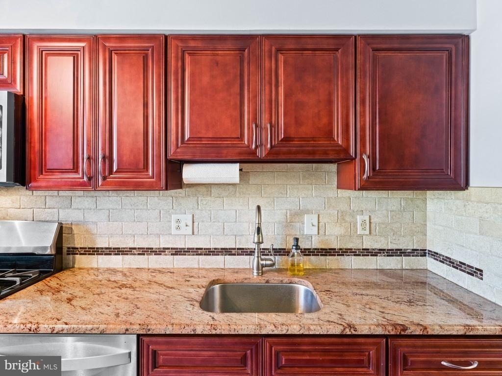 233 Lafayette Drive - Photo 13