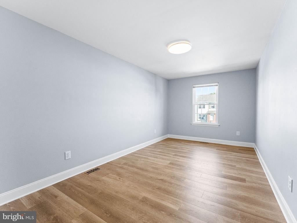 233 Lafayette Drive - Photo 19