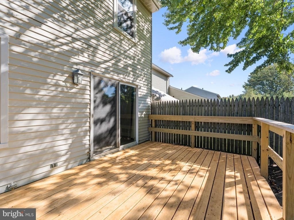 233 Lafayette Drive - Photo 26