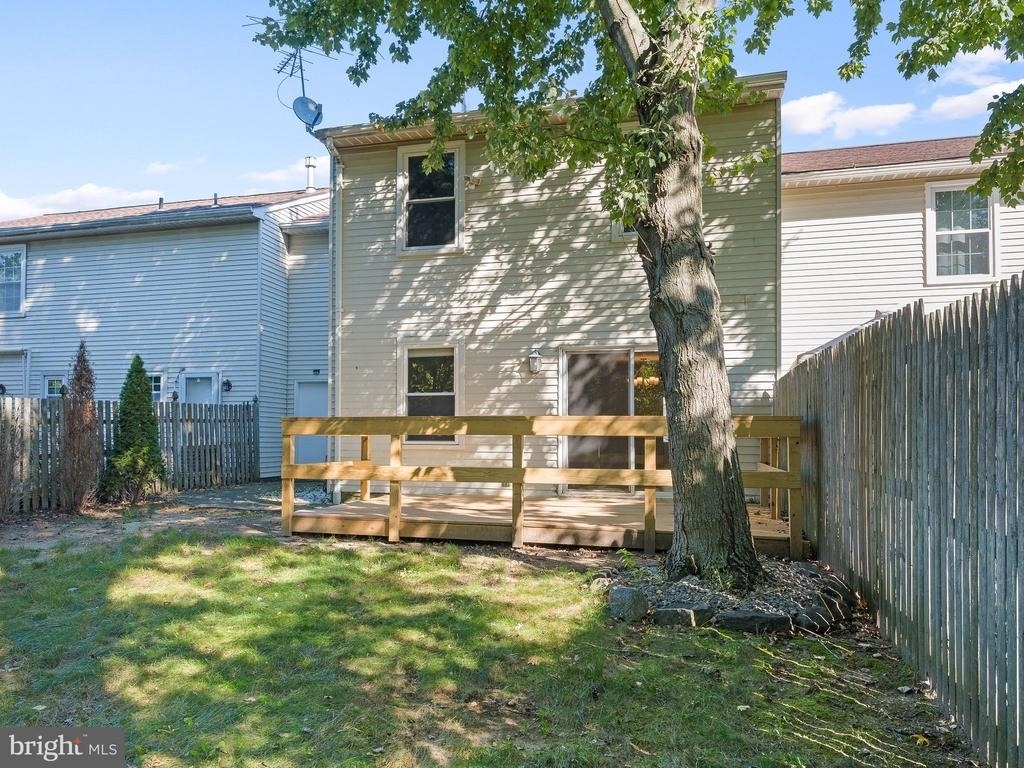 233 Lafayette Drive - Photo 30