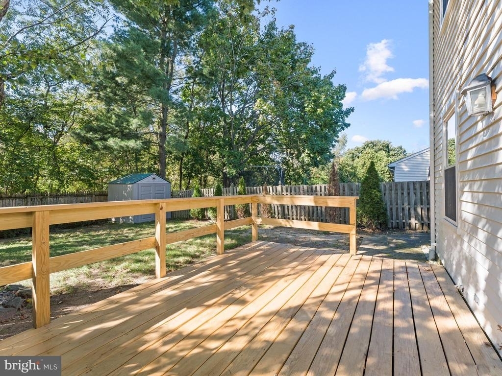 233 Lafayette Drive - Photo 27