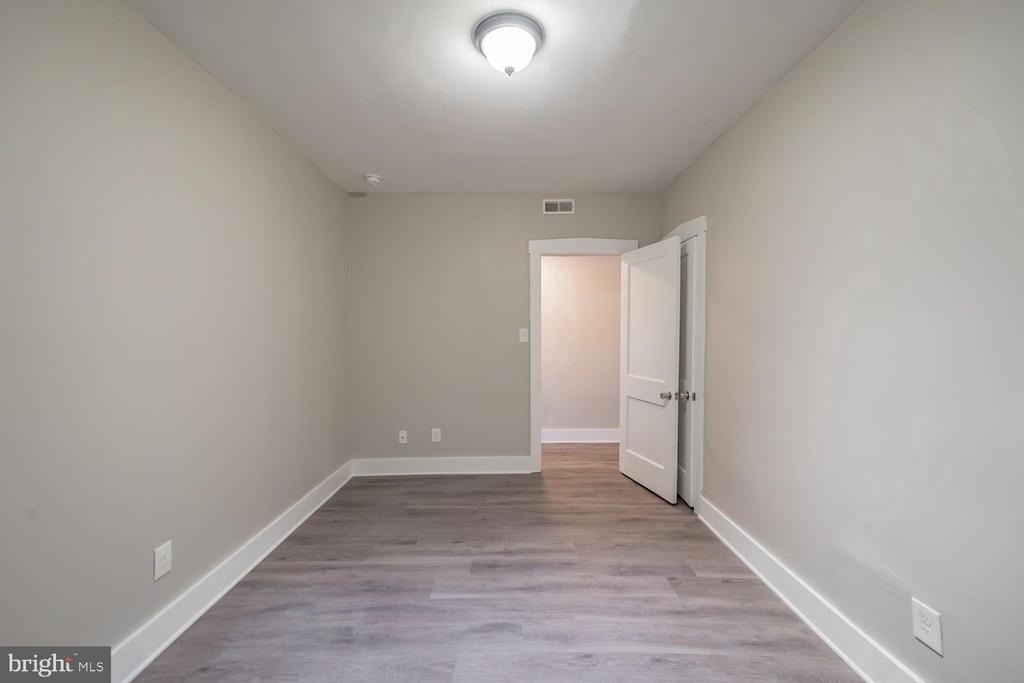 866 Haddon Avenue - Photo 7