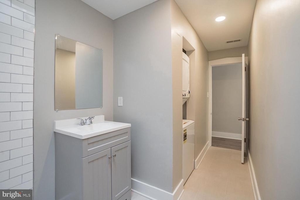 866 Haddon Avenue - Photo 8