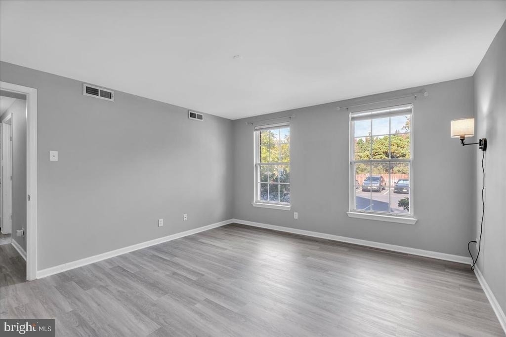 73 Eldon Way - Photo 18