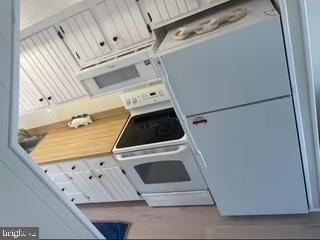 720 Rusty Anchor Road - Photo 6