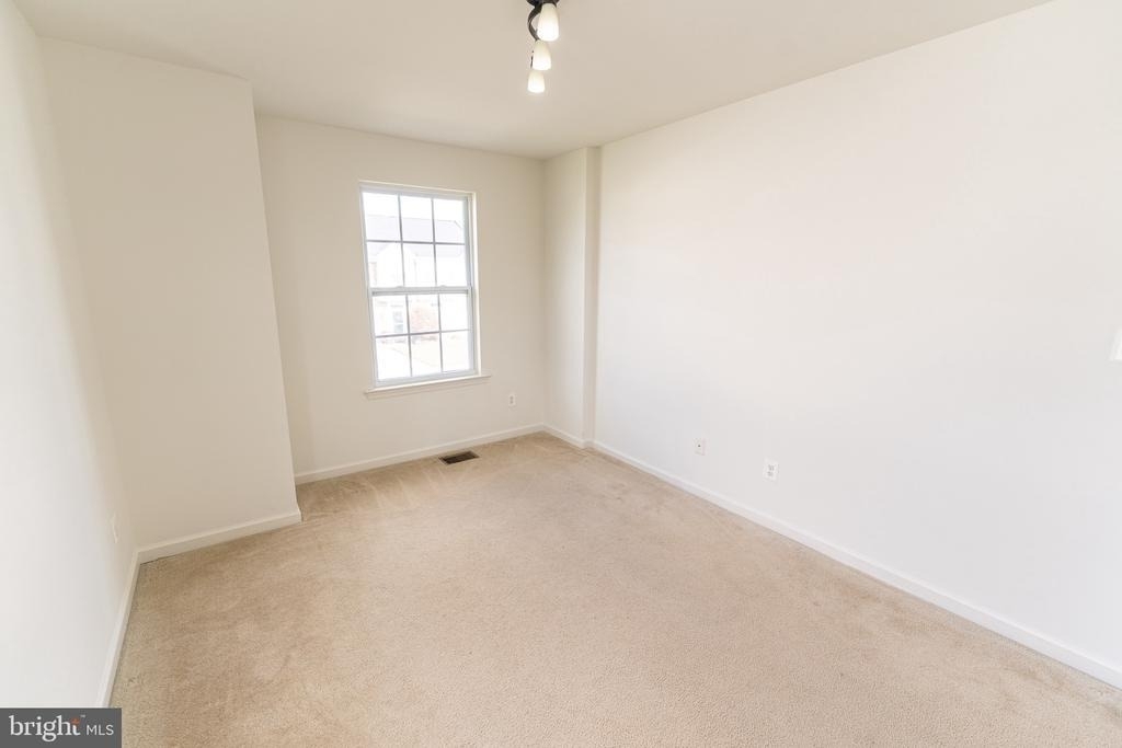 230 Garrison Way - Photo 42