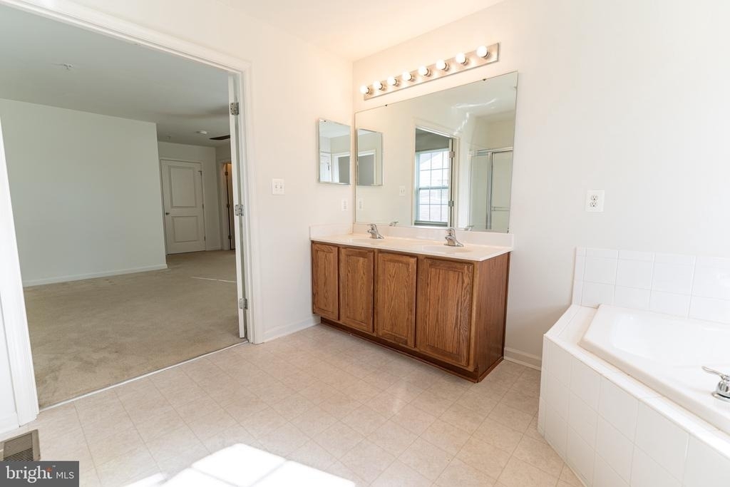 230 Garrison Way - Photo 38