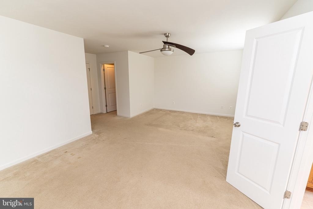 230 Garrison Way - Photo 34