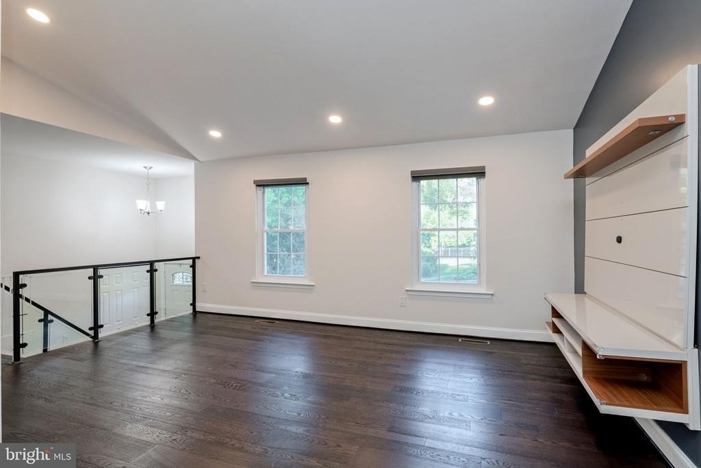 905 Cornish Street - Photo 10