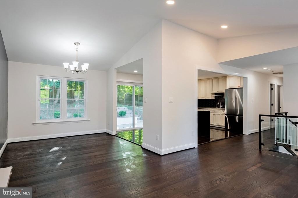 905 Cornish Street - Photo 5