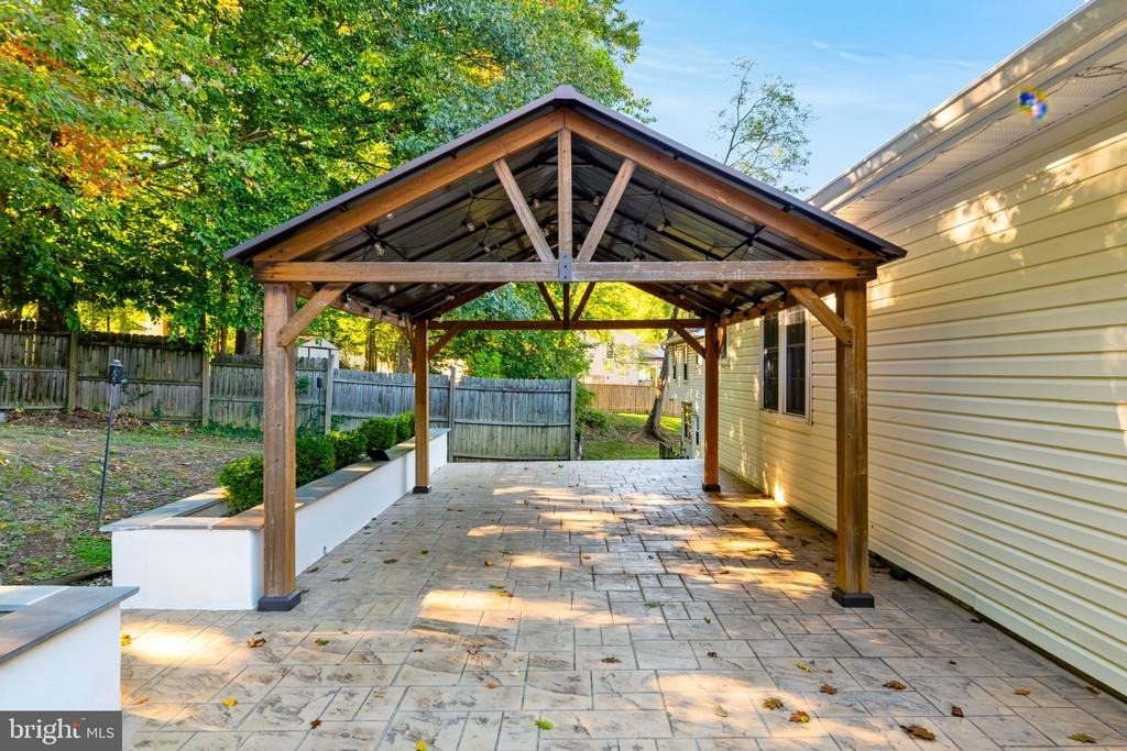 905 Cornish Street - Photo 36