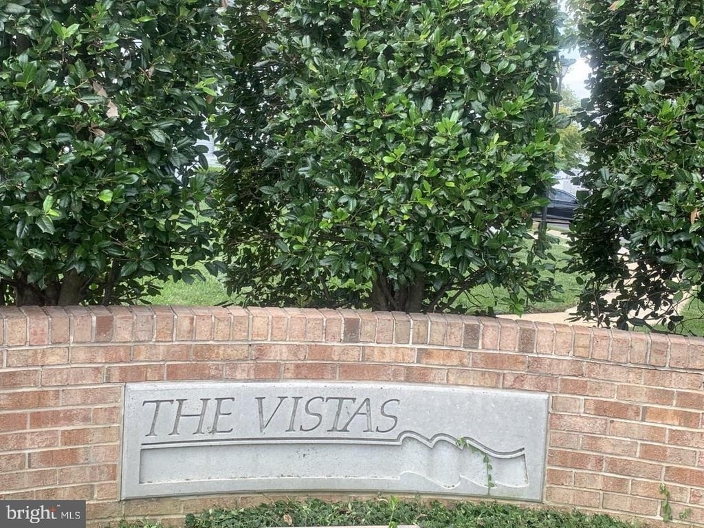14044 14044 Vista Drive - Photo 0