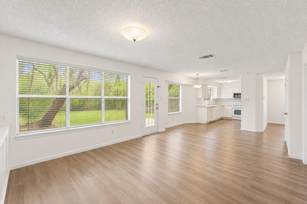 6018 La Naranja Ln - Photo 6