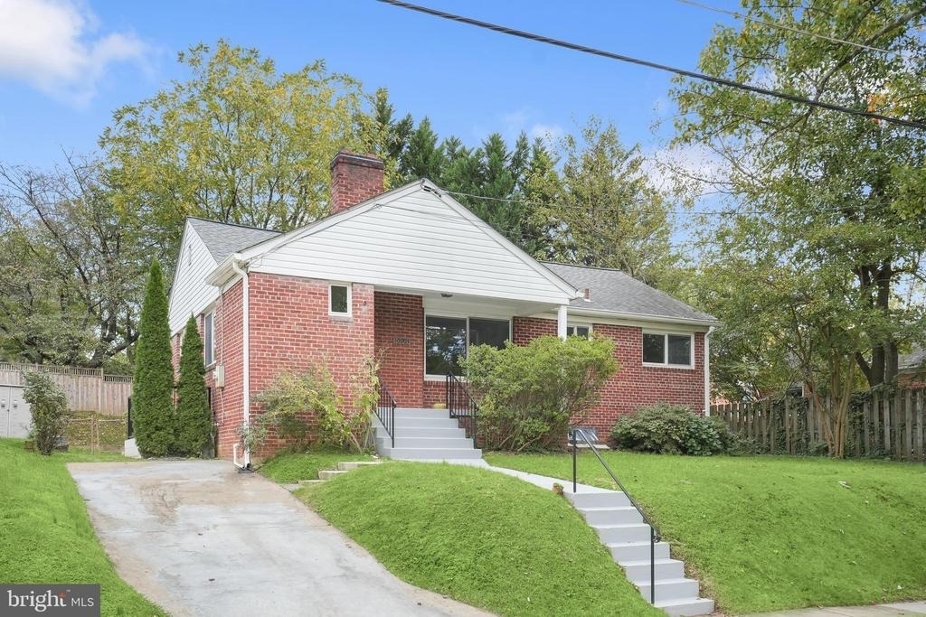 10903 Stillwater Avenue - Photo 2