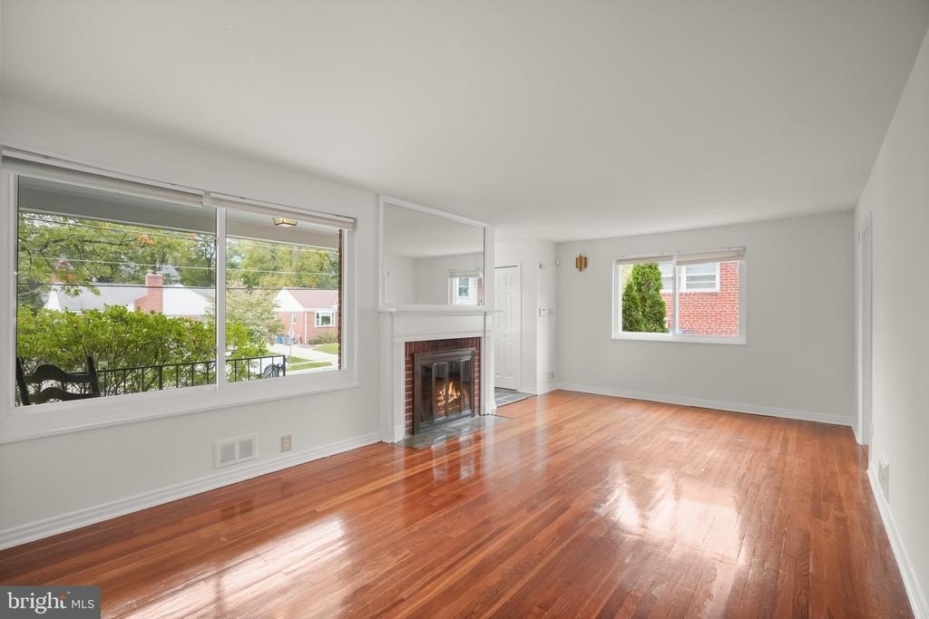 10903 Stillwater Avenue - Photo 6