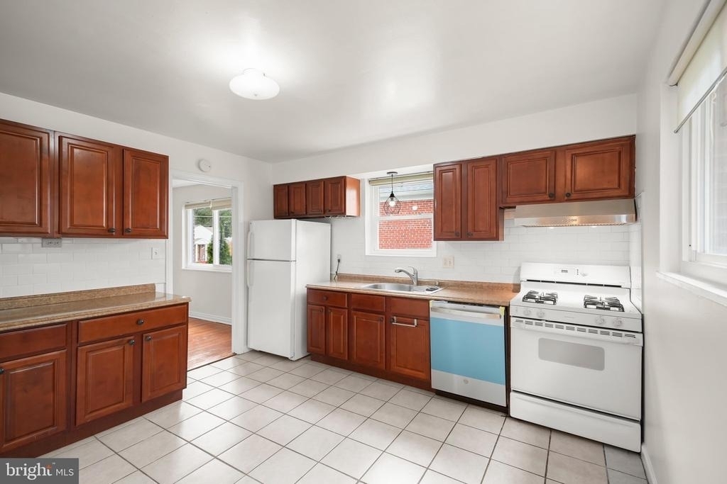 10903 Stillwater Avenue - Photo 14