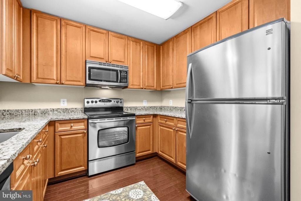 11700 Old Georgetown Road - Photo 5