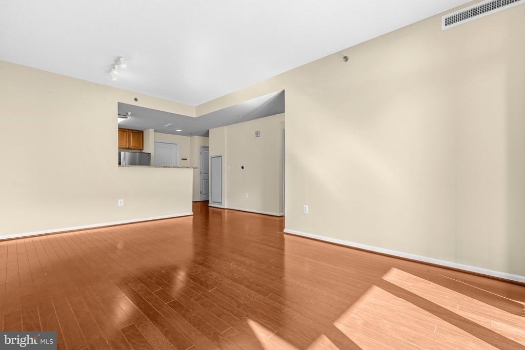 11700 Old Georgetown Road - Photo 3