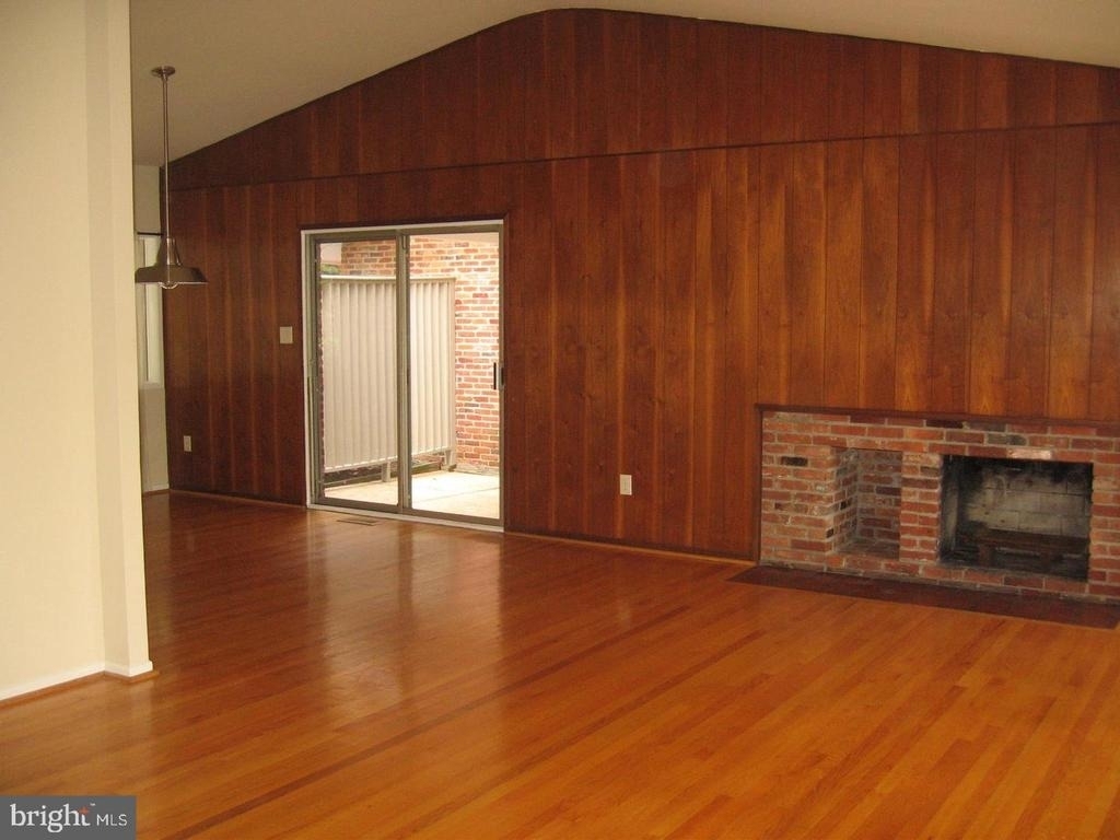 8 Carderock Court - Photo 8