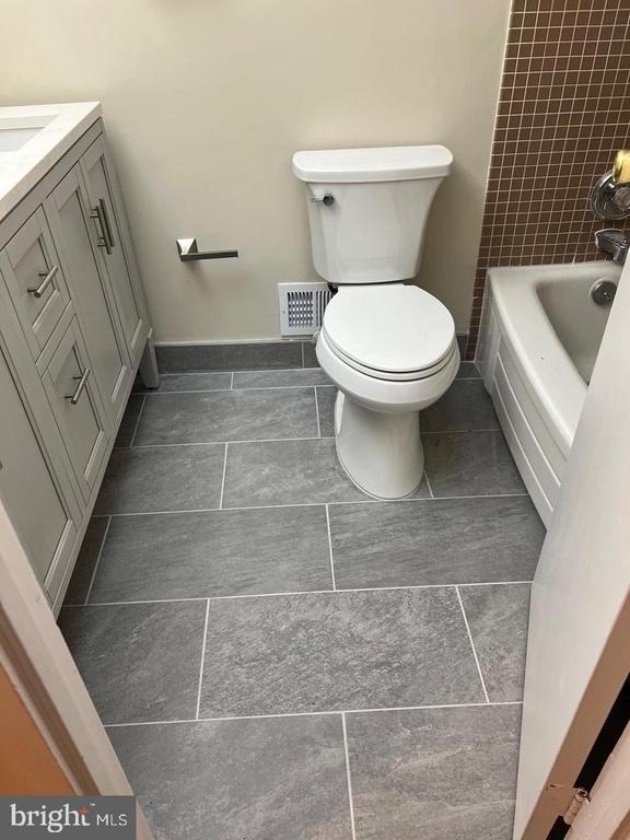 8 Carderock Court - Photo 15