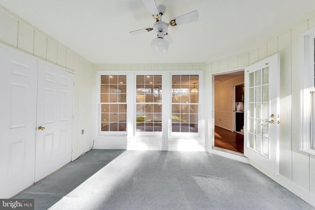 5707 Brewer House Circle - Photo 13