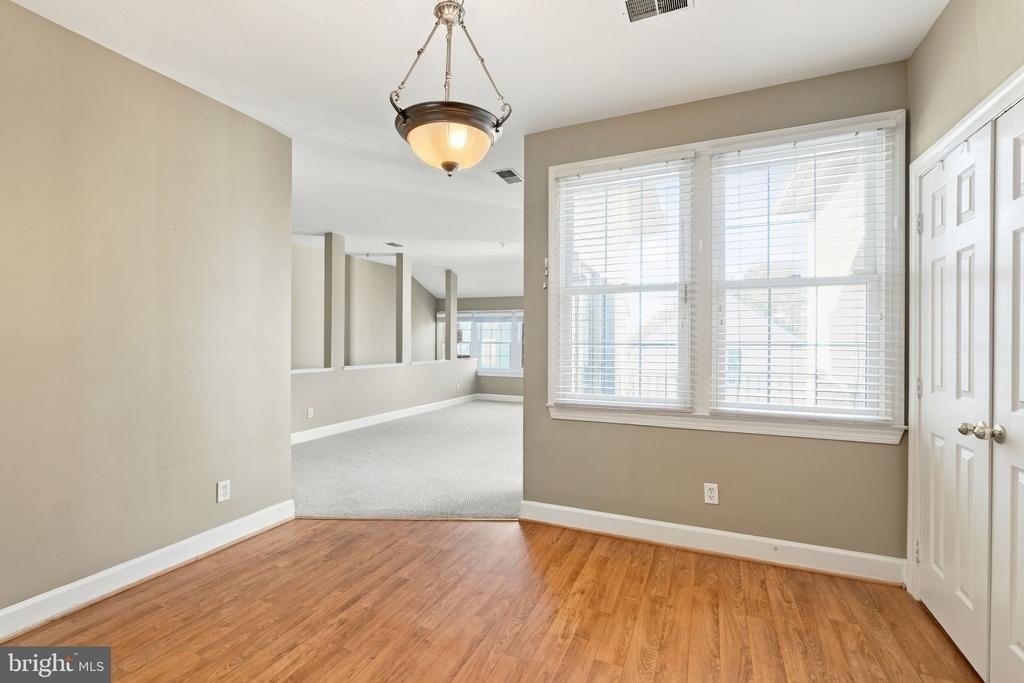 340 Hart Mews - Photo 5