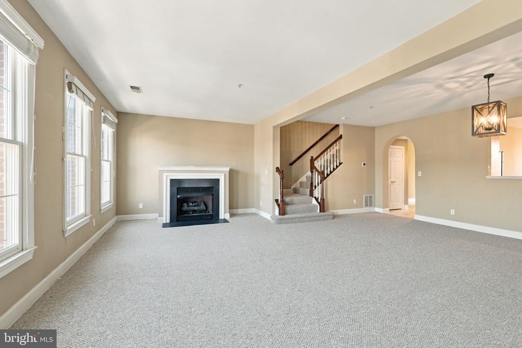 340 Hart Mews - Photo 11