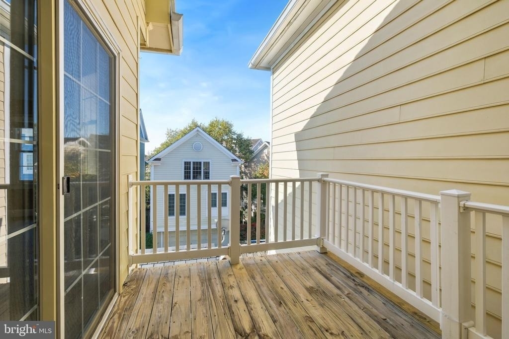 340 Hart Mews - Photo 6