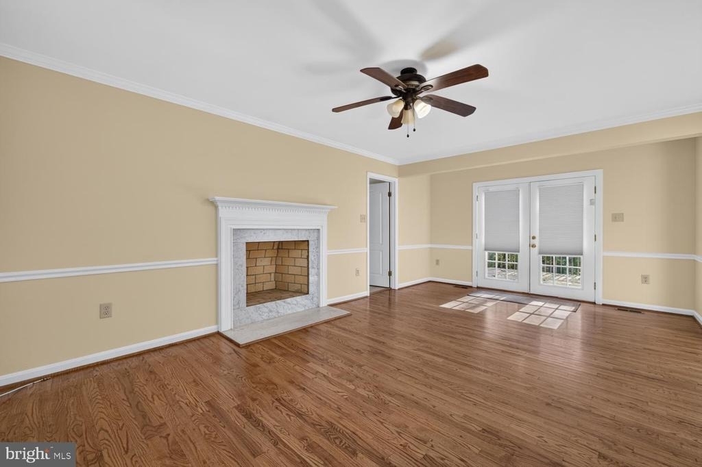 2512 Locustwood Place - Photo 9