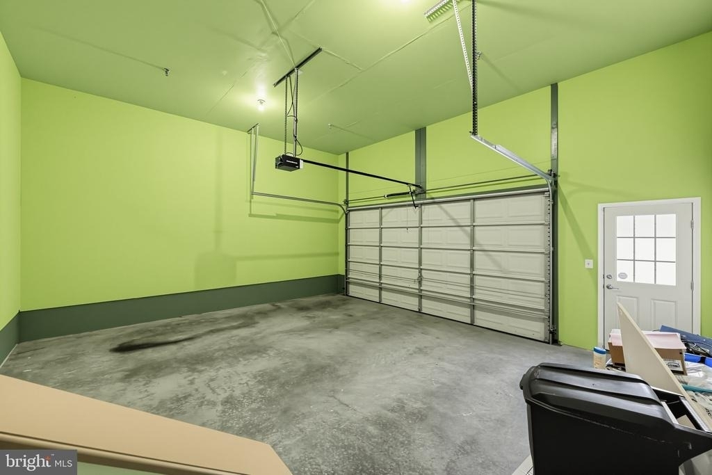 22805 Broadway Avenue - Photo 33