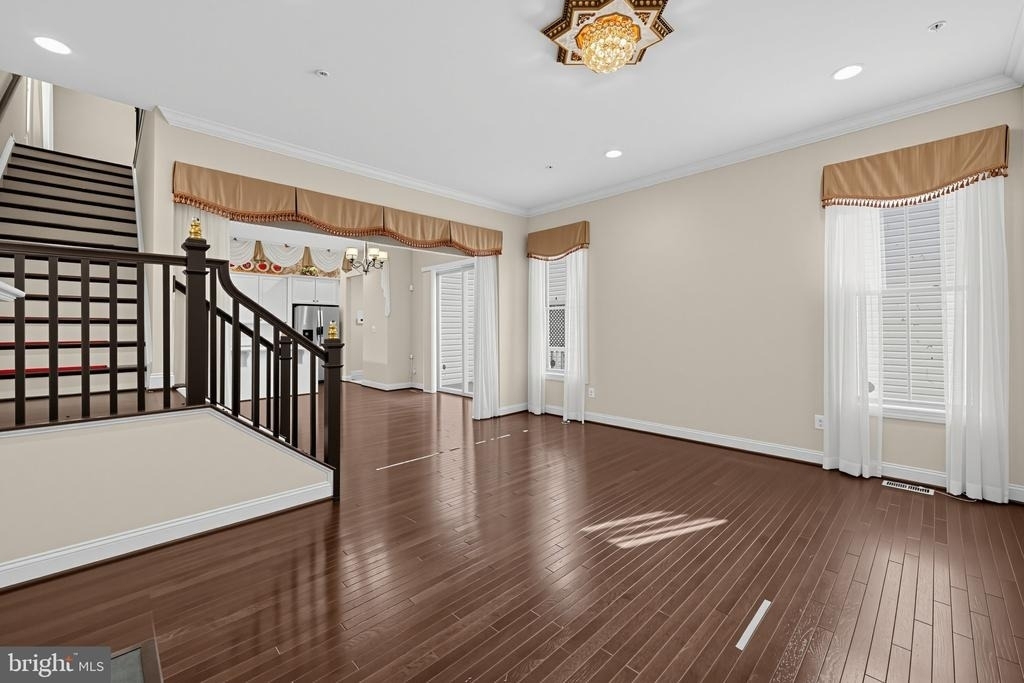 22805 Broadway Avenue - Photo 26