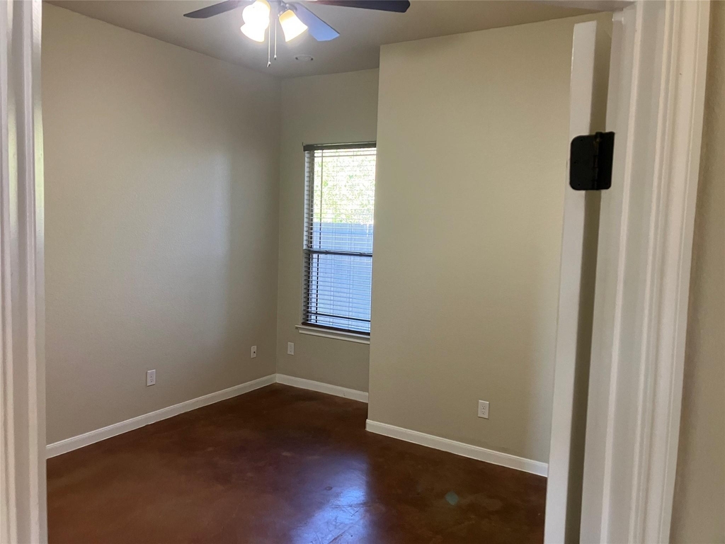 120 Pahala Ct - Photo 8
