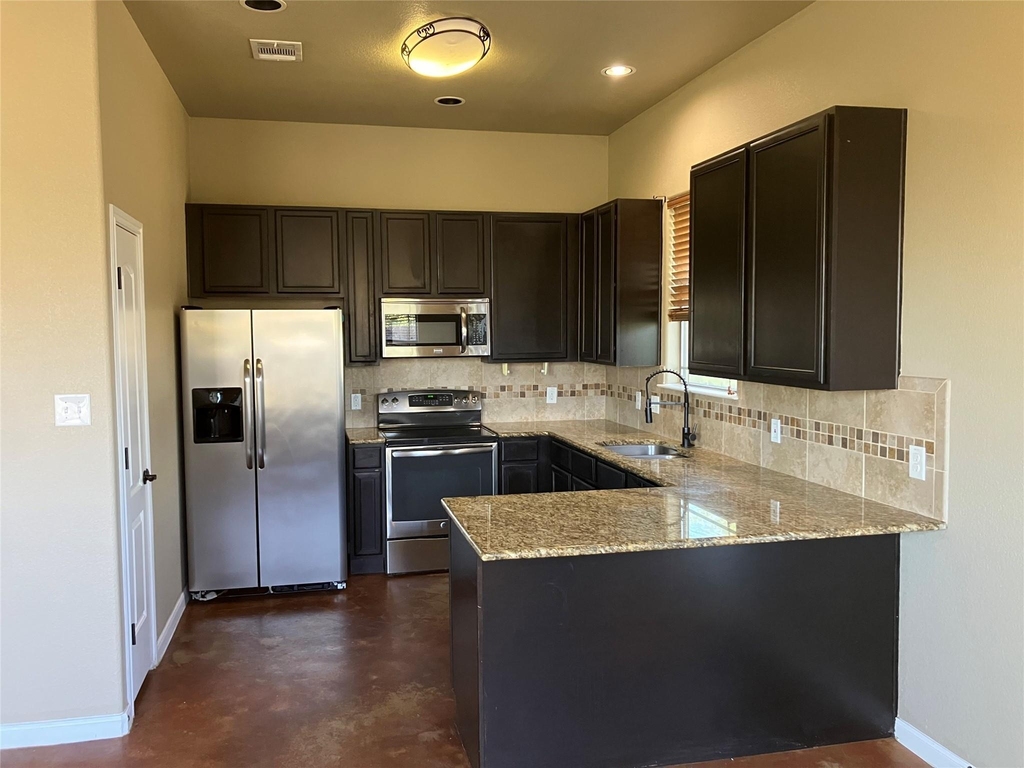 120 Pahala Ct - Photo 5