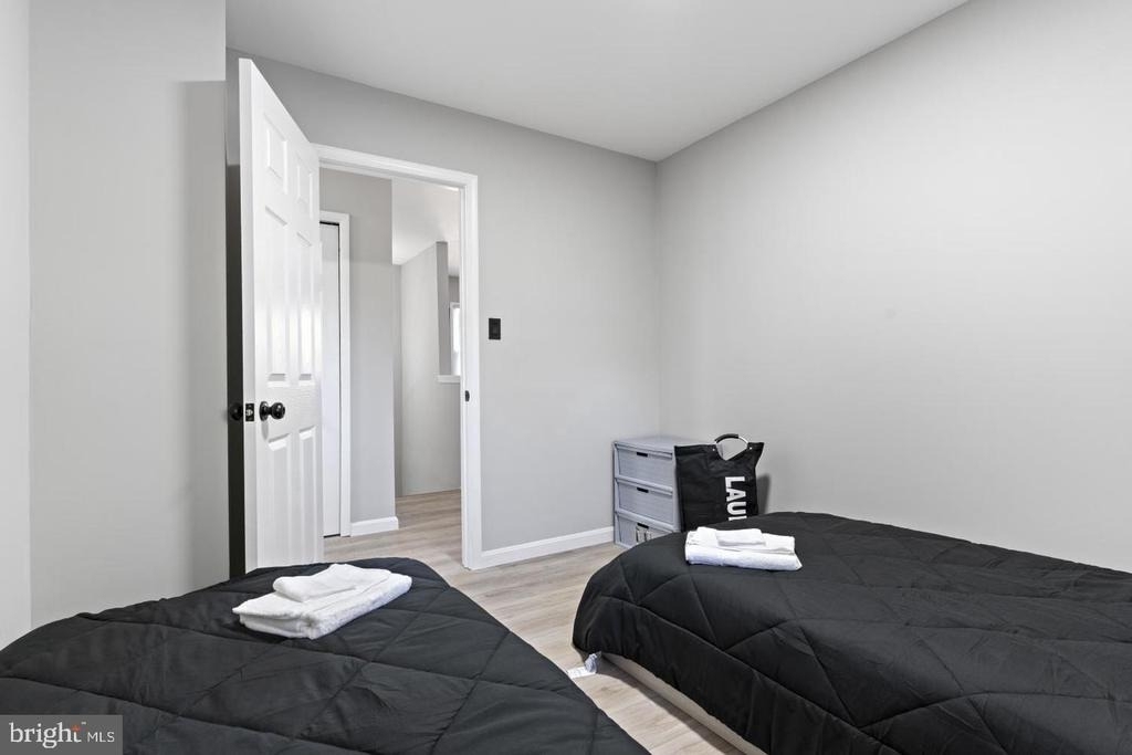 1015 Floyd Avenue - Photo 32