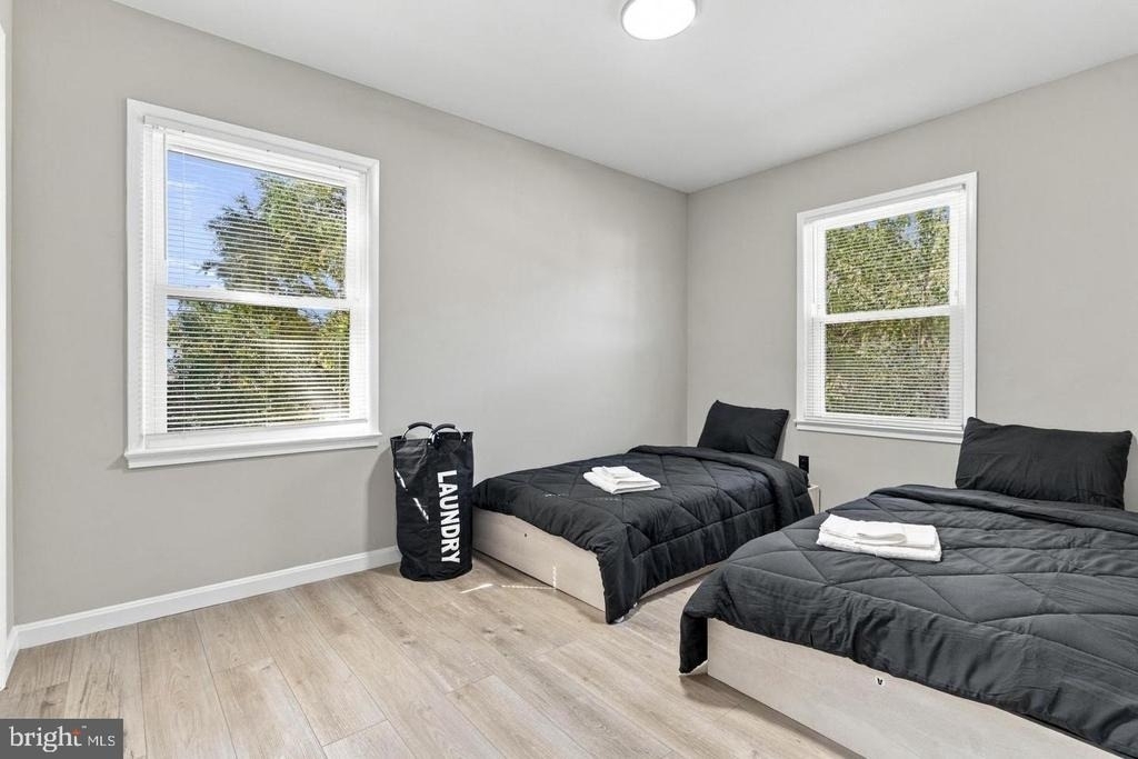 1015 Floyd Avenue - Photo 17