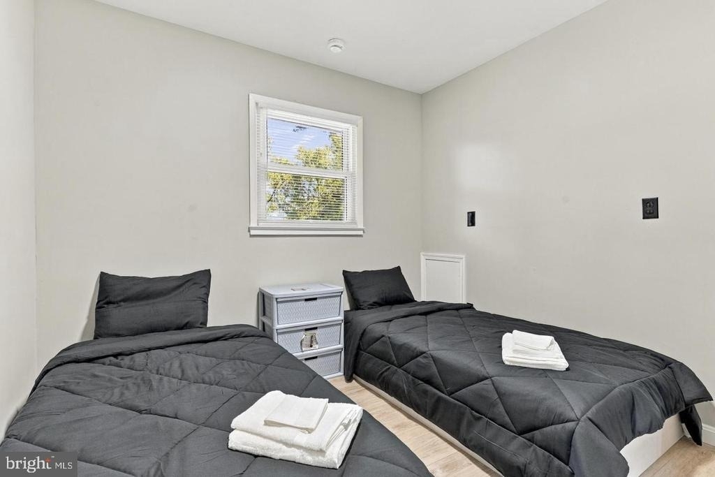 1015 Floyd Avenue - Photo 31