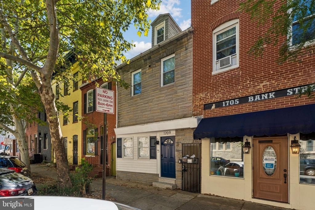 1709 Bank Street - Photo 16