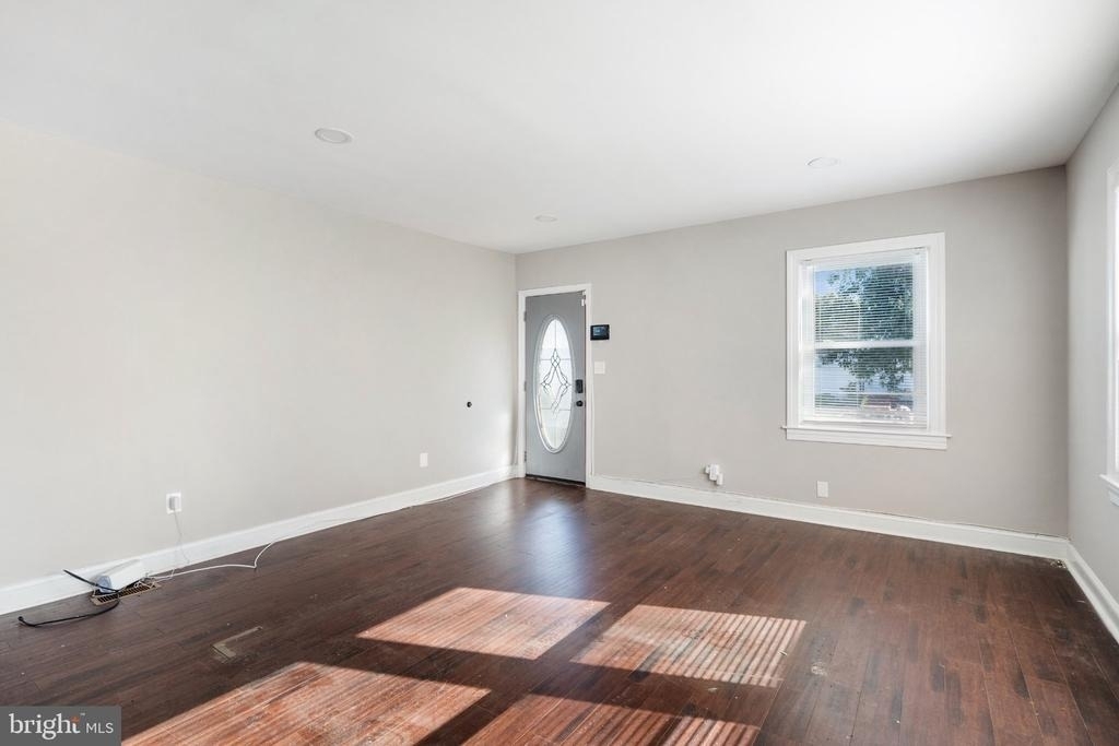 6716 Danville Avenue - Photo 18