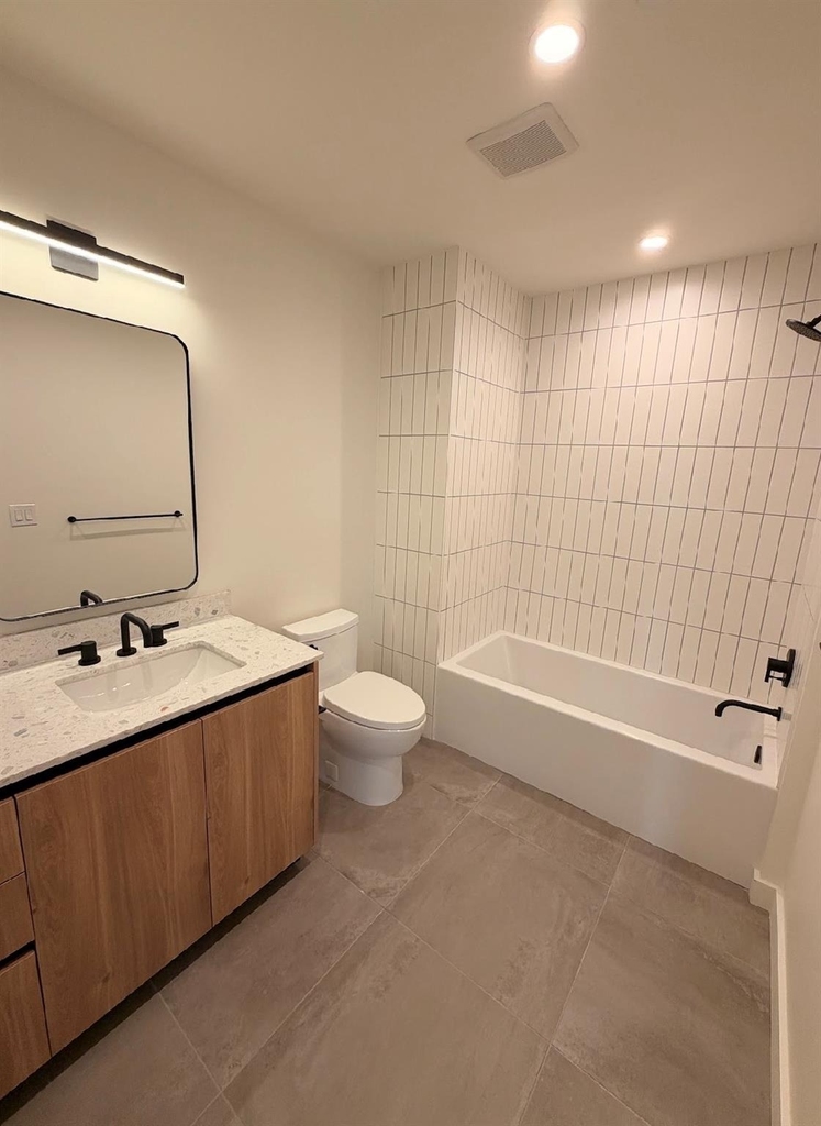 84 East Ave Ave - Photo 8