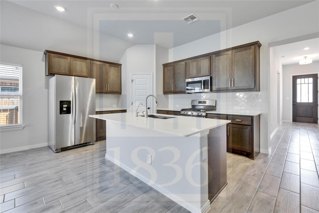 160 Sangaree Dr - Photo 2