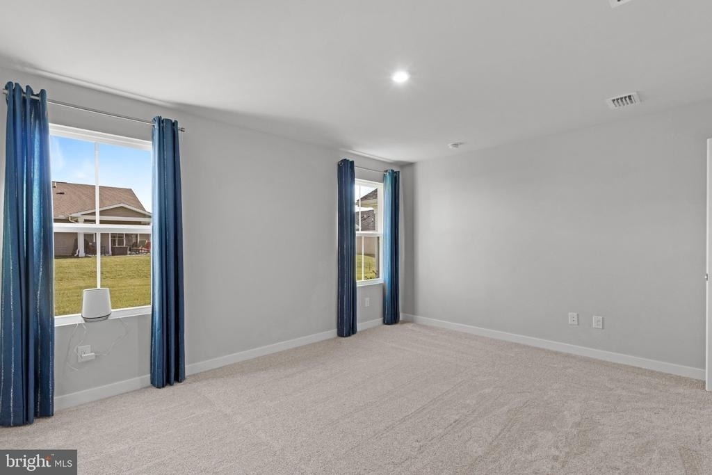 338 Heritage Shores Circle - Photo 16