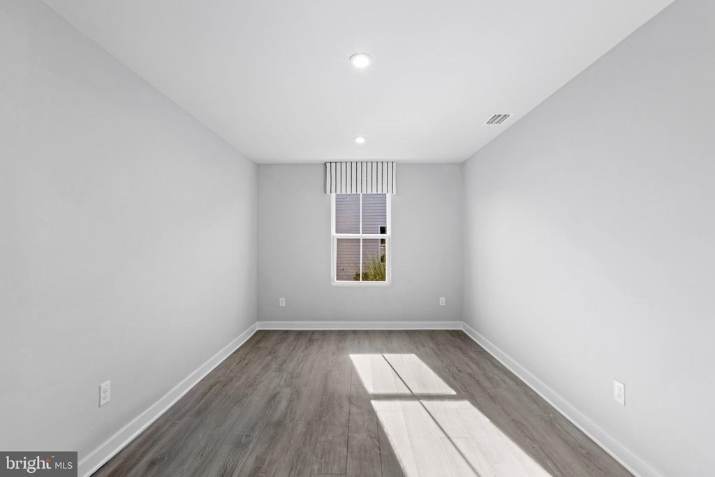 338 Heritage Shores Circle - Photo 7
