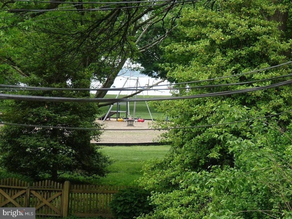 120 Delaware Street - Photo 11